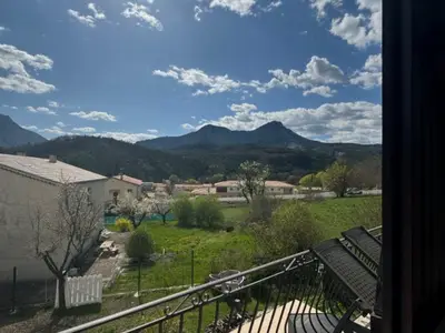 Doppelzimmer für 4 Personen (25 m²) in Castellane 9/10
