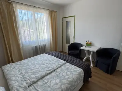 Doppelzimmer für 2 Personen (21 m²) in Castellane 3/10