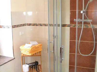 Doppelzimmer für 2 Personen (18 m²) in Cavertitz 3/9