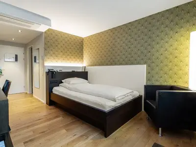 Doppelzimmer für 2 Personen in Chur 3/10
