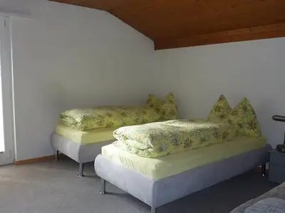 Doppelzimmer für 2 Personen (25 m²) in Churwalden 4/9