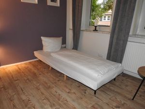 22372359-Doppelzimmer-3-Clausthal-Zellerfeld-300x225-5