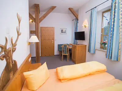 Doppelzimmer für 2 Personen (30 m²) in Colmberg 3/3