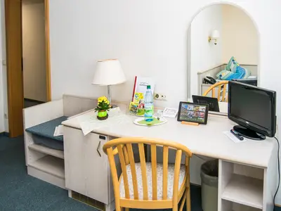 Doppelzimmer für 2 Personen in Cursdorf 2/7