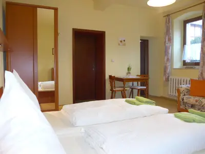Doppelzimmer für 2 Personen in Daasdorf Am Berge 8/10