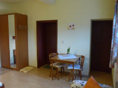 Doppelzimmer für 2 Personen in Daasdorf Am Berge 9/10