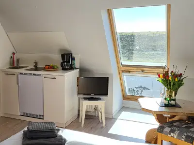 Doppelzimmer für 2 Personen in Dagebüll 4/9