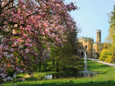 Außenansicht Schloss ****+