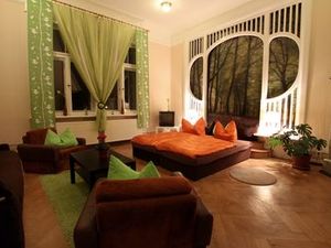 22375651-Doppelzimmer-3-Dresden-300x225-0