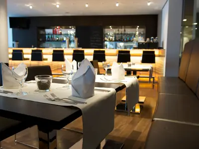 Bistro Bar