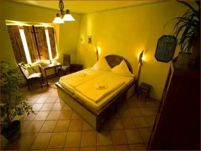 Doppelzimmer mit Etagendusche