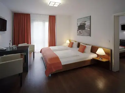 Doppelzimmer für 3 Personen (20 m²) in Dresden 9/10