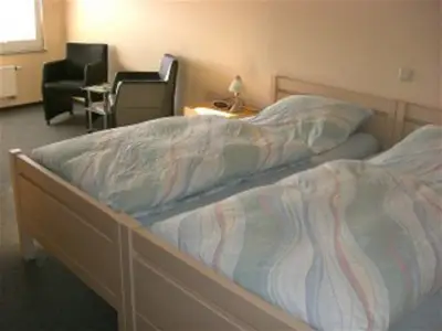 Zimmer 3 - Schlafzimmer