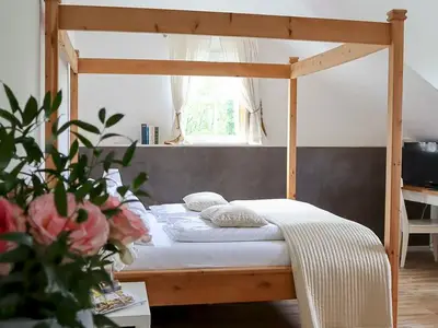 Doppelzimmer für 2 Personen (25 m²) in Düsseldorf 1/10