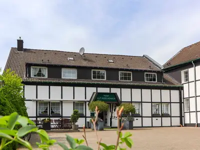 Doppelzimmer für 2 Personen (25 m²) in Düsseldorf 2/10