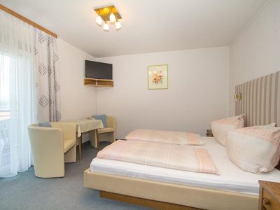 Doppelzimmer für 2 Personen (18 m²) in Egg am Faaker See 2/10