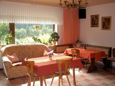 Doppelzimmer für 2 Personen (18 m²) in Egloffstein 5/10