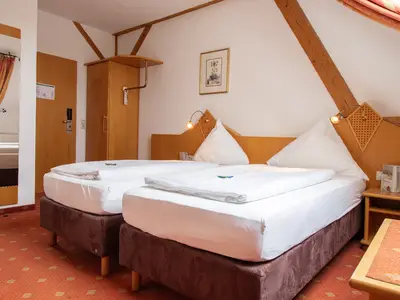 Doppelzimmer für 3 Personen in Ehingen An Der Donau 5/7