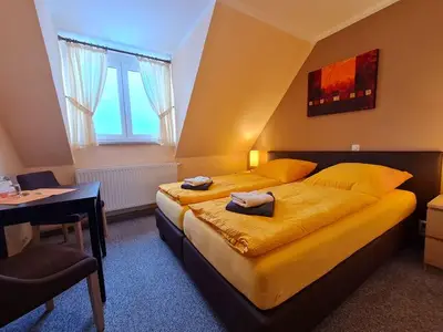 Doppelzimmer für 2 Personen (18 m²) in Eibenstock 9/10