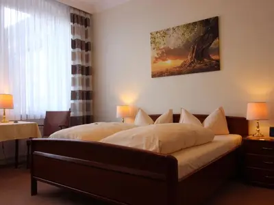 Doppelzimmer für 2 Personen (21 m²) in Einbeck 10/10