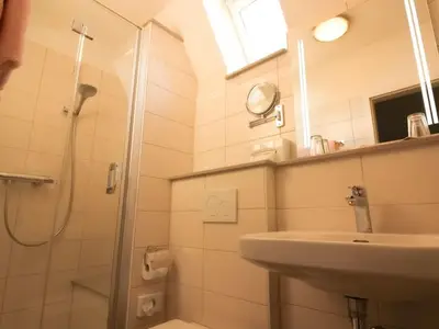 Doppelzimmer für 2 Personen (17 m²) in Einbeck 9/9