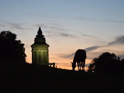 Sonnenuntergang am Burschenschaftsdenkmal