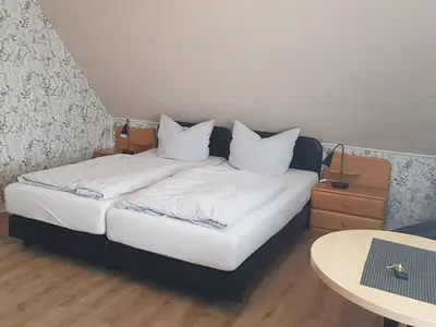 Doppelzimmer für 2 Personen (20 m²) 5/10