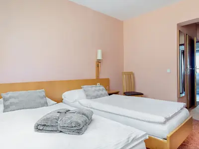 Doppelzimmer für 2 Personen (15 m²) in Enzersdorf an der Fischa 10/10