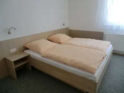 Doppelzimmer für 3 Personen in Erbach (Baden-Württemberg) 2/8