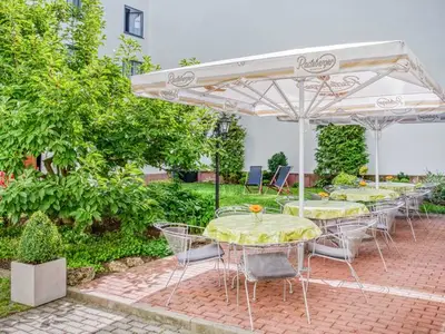 Doppelzimmer für 2 Personen (18 m²) in Erfurt 9/10