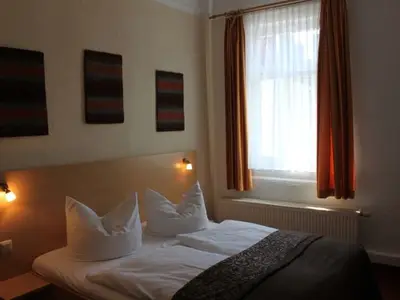 Doppelzimmer für 2 Personen (15 m²) in Erfurt 9/10