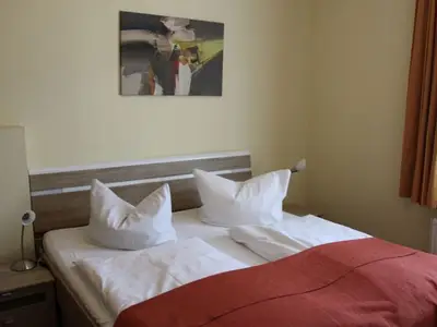 Doppelzimmer für 2 Personen (15 m²) in Erfurt 9/9