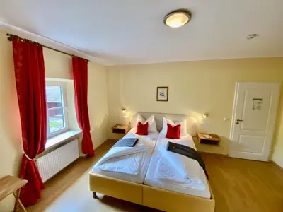 Doppelzimmer für 2 Personen (18 m²) in Ering Am Inn 8/10