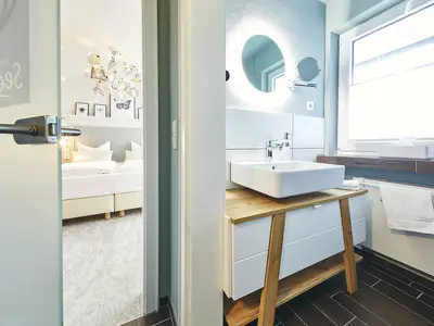 Doppelzimmer für 2 Personen (23 m²) in Eslohe 3/4