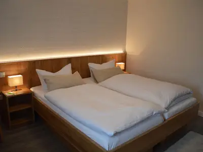 Doppelzimmer für 2 Personen in Eslohe 3/5