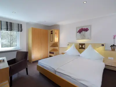 Doppelzimmer für 2 Personen in Eslohe 6/6