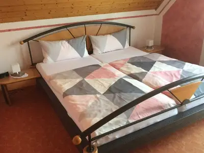 Doppelzimmer für 2 Personen (25 m²) in Ettenheim 9/10