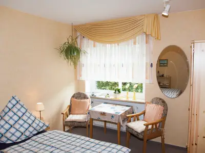 Doppelzimmer für 2 Personen (16 m²) in Fehmarn 2/5