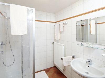 Doppelzimmer für 2 Personen (18 m²) in Fischbachau 9/10