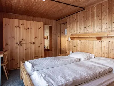 Doppelzimmer für 2 Personen in Flims 5/10