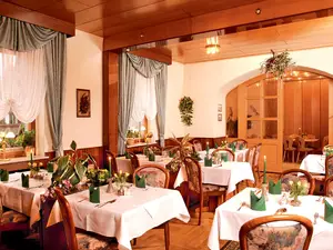 Doppelzimmer für 2 Personen in Floh-Seligenthal