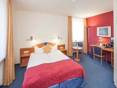 Doppelzimmer für 2 Personen in Freiburg im Breisgau 7/10