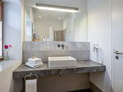 Doppelzimmer für 2 Personen in Friedolfing 6/6