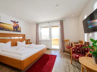 Doppelzimmer für 2 Personen in Furtwangen im Schwarzwald 2/4