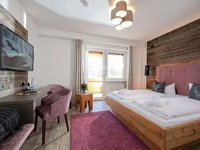 Doppelzimmer für 2 Personen in Furtwangen im Schwarzwald 2/4