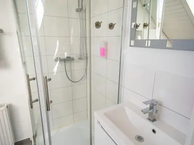 Doppelzimmer für 2 Personen in Gaienhofen 4/4