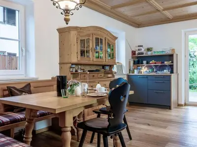 Doppelzimmer für 2 Personen (25 m²) in Garmisch-Partenkirchen 7/10