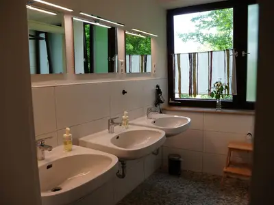 Doppelzimmer für 2 Personen (15 m²) in Gomadingen 8/9