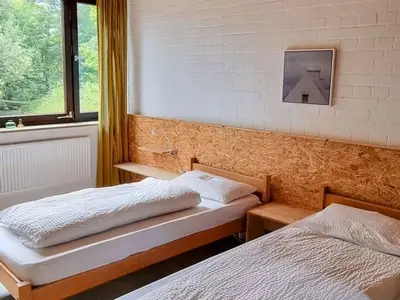 Doppelzimmer für 2 Personen (15 m²) in Gomadingen 1/9