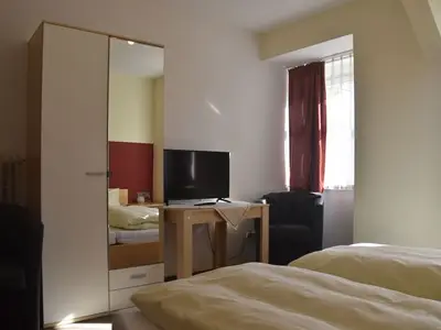 Doppelzimmer für 2 Personen (25 m²) in Gößweinstein 10/10